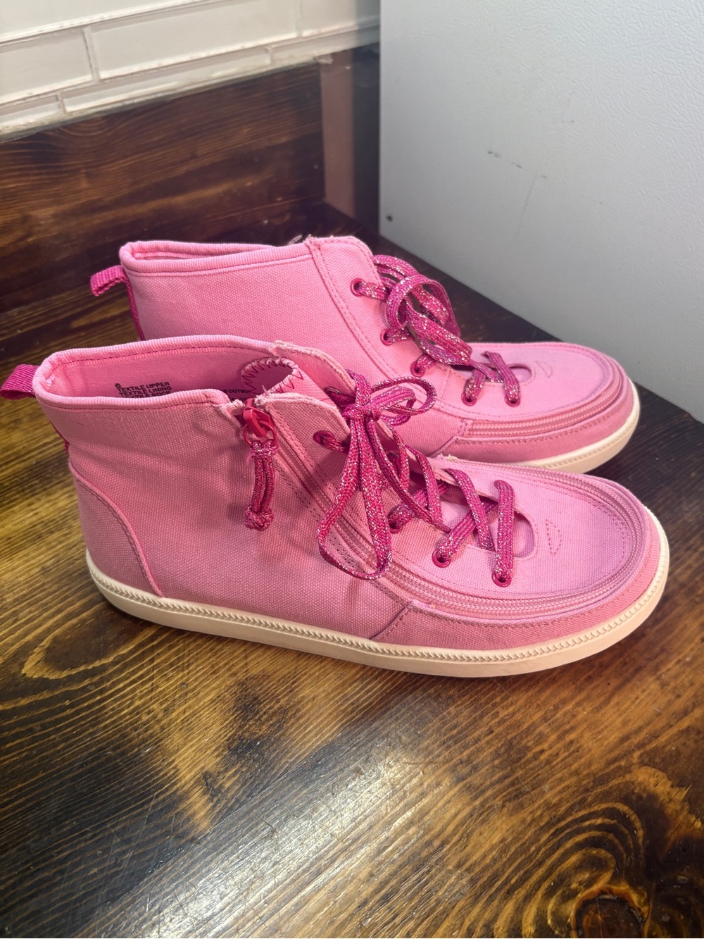 Billy Pink Zip Around Sneakers Size 6